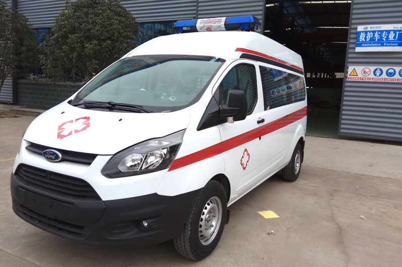 新全顺中轴柴油救护车